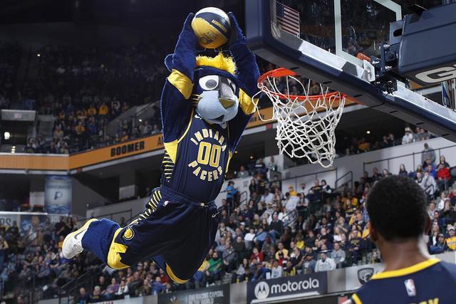 令皇马欧冠出局的争议红牌 又冤又不冤